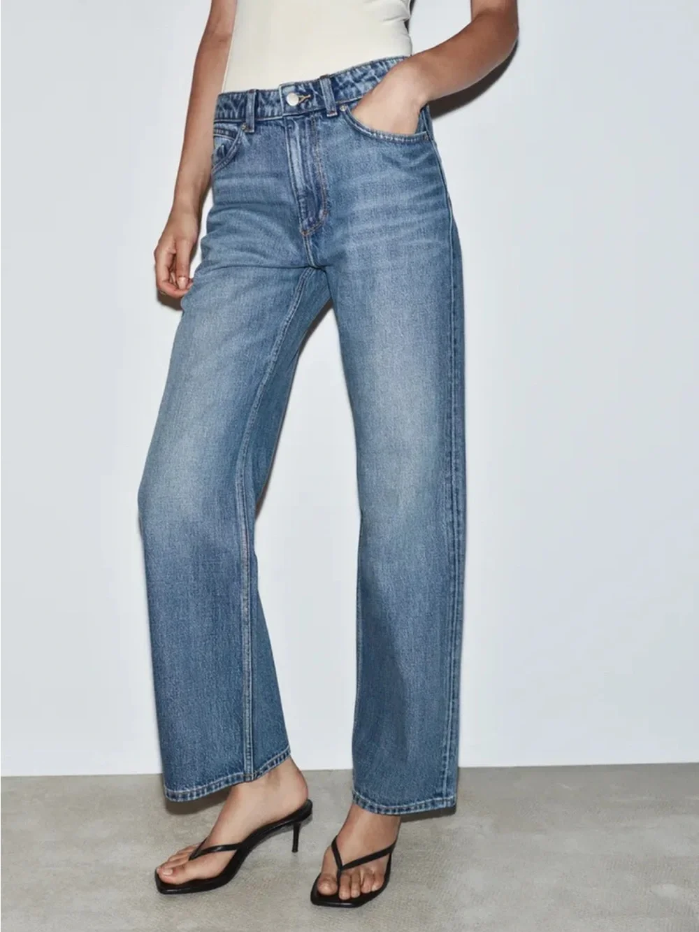 Zara Light Blue Wide-Leg High-Rise Jeans